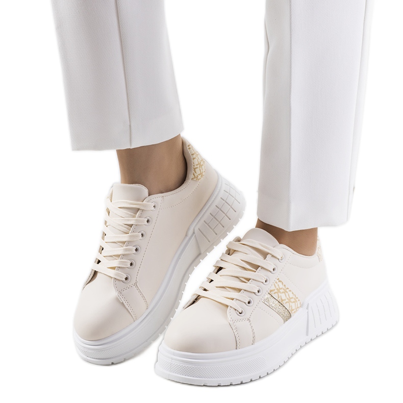 PA1 Beige sneakers på Kamil-plattformen gyllene