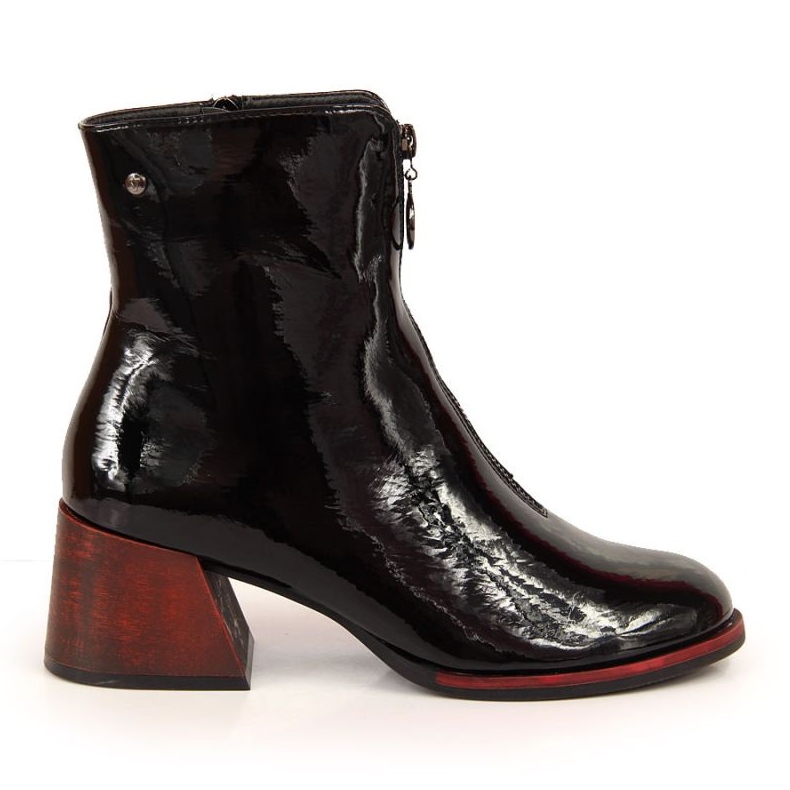Stövlar lackade på hälen Vinceza W JAN137 svarta