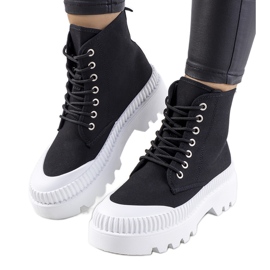 BM Svarta sneakers från Roxo