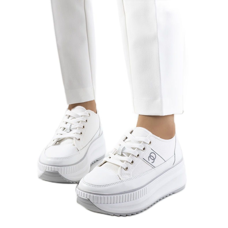 BM Vita sneakers på hög Barsu-sula