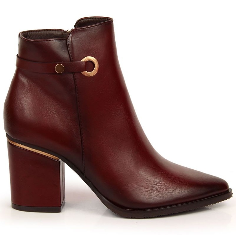 Stövlar på stolpen isolerade Potocki W WOL96B vinröd rödvin