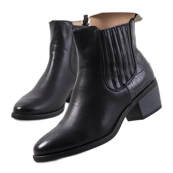 Svarta Furtado höga klackar