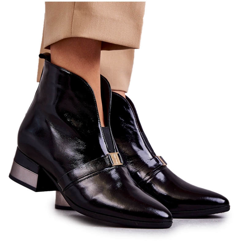 Läderstövlar på platt klack Laura Messi 2268 Svart