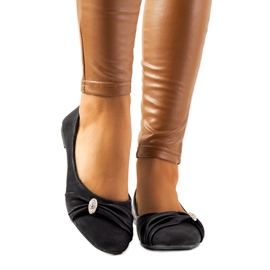 Svarta ballerinor för damer från Tonia