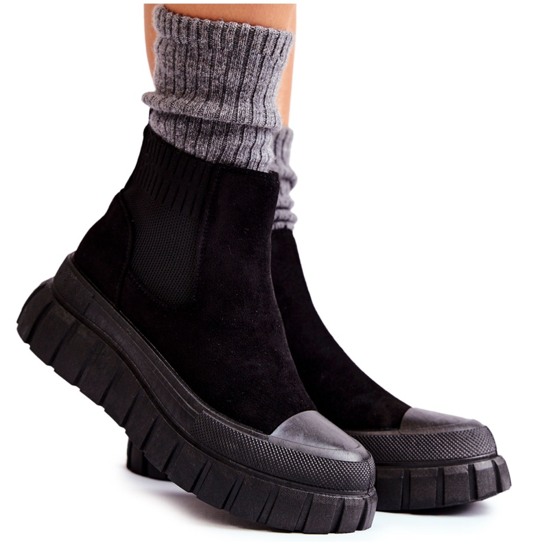 FB2 Fashionabla Slip-On-stövlar på den svarta Jenna-plattformen