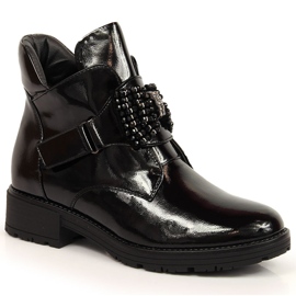 Damkängor med lackad svart Potocki rosett