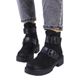 Svarta stövlar i ekomocka från Leurbost