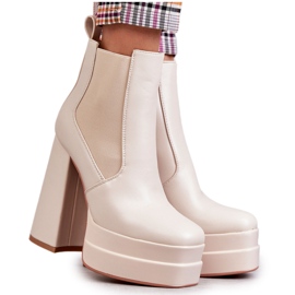 WS1 Kvinnors stövlar i ekologisk läder på en stor klack Beige Jones