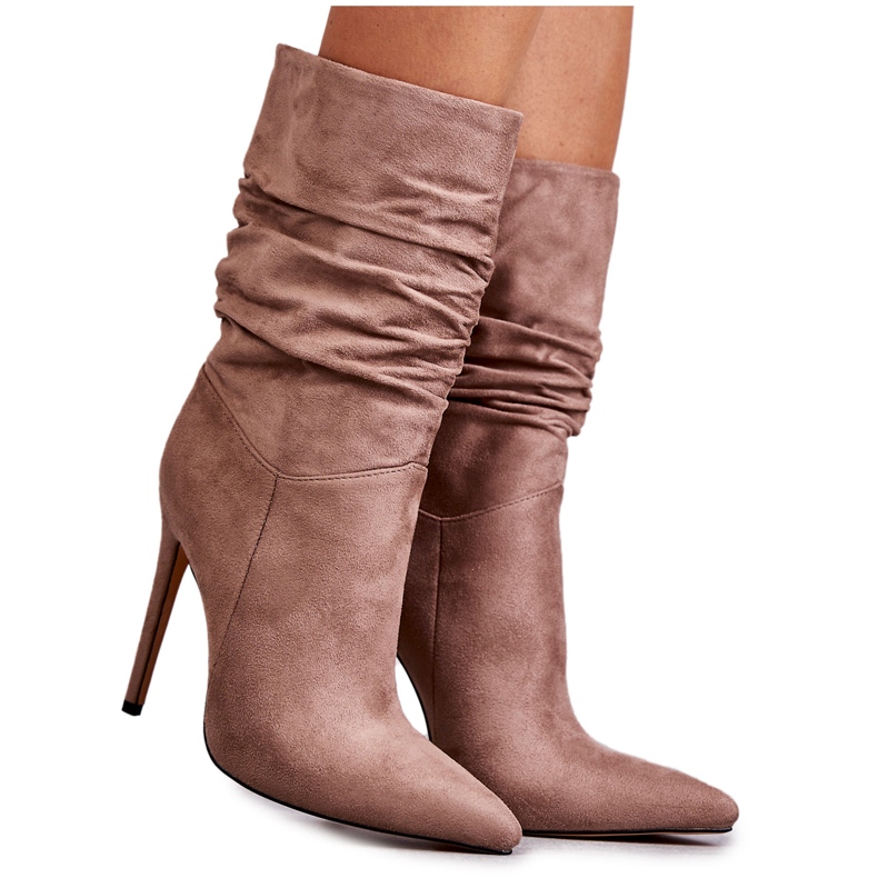 Skrynkliga stövlar för kvinnor Bruna Laguna stövlar beige