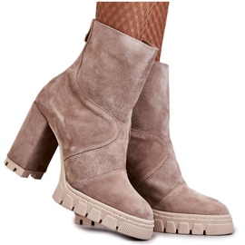 Mocka Stövlar På Hög Klack Beige Elia