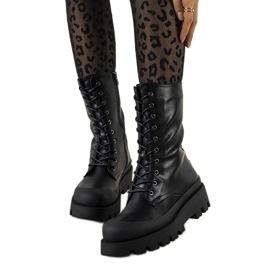 Svarta damstövlar från Formosa