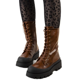 Bruna damskor från Formosa