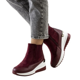 Rödbruna varma kilstövlar Arkala rödvin