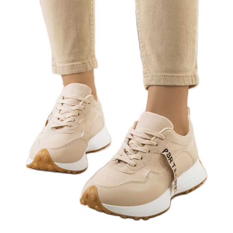 Beiga sneakers med Samina-kedja beige
