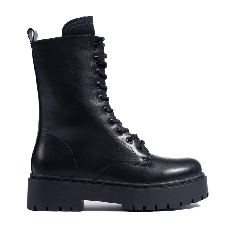 W. Potocki Svarta damväskor på Potocki-plattformen