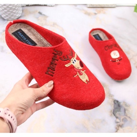 Bekväma damtofflor med renar och snögubbe Panto Fino KK267037 röd