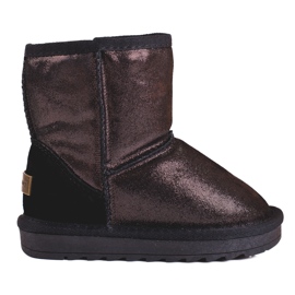 Flickors bruna snökängor