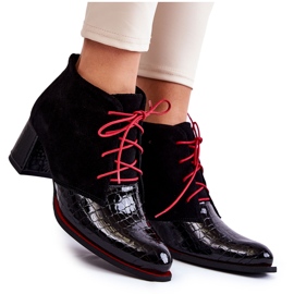 PA2 Damstövlar På Låg Klack Svart Ebba