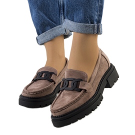 Bruna skor i ekomocka beige