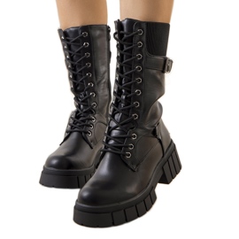 Station svarta damvandringskängor