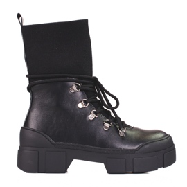 Kvinnliga slip-on arbetare på Shelovet-plattformen svart