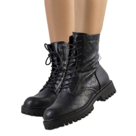 PA1 Svarta Collado-stövlar