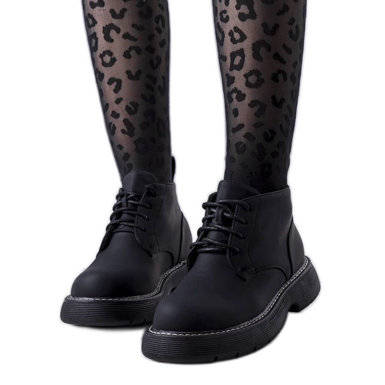 PA1 Svarta isolerade stövlar från Savino