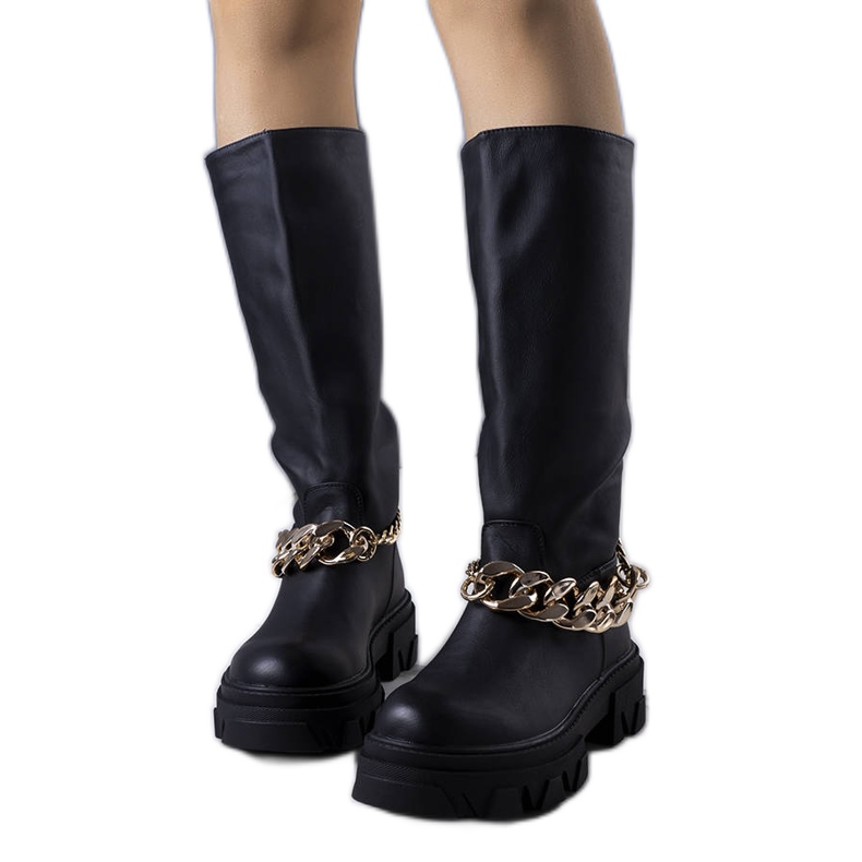 Svarta isolerade stövlar från Cumia