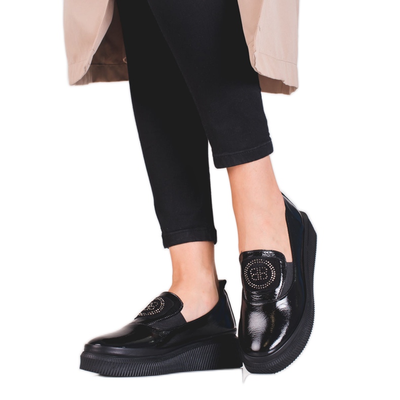 Shelovet-skor i läder svart