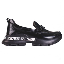 Svarta damskor gjorda av Shelovet-läder