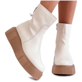 PL5 Skinnstövlar för kvinnor på den ljusbeige Jenefer-plattformen