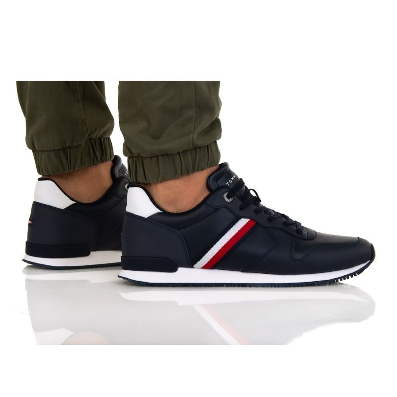 Tommy Hilfiger Iconic Runner Läder M FM0FM04281 DW5 marinblå