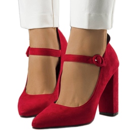 BM Röda pumps med Kaiser-rem