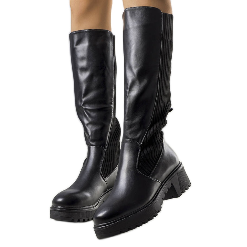 Svarta Mishin-isolerade stövlar