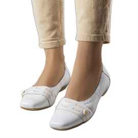 BM Lioma vita ballerinor