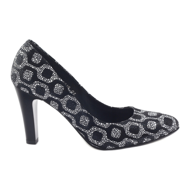 Espinto Pumpar På En Svart / Vit Klack