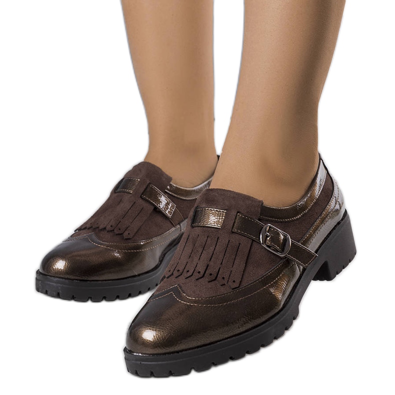 PA1 Bruna lackskor från Eliers