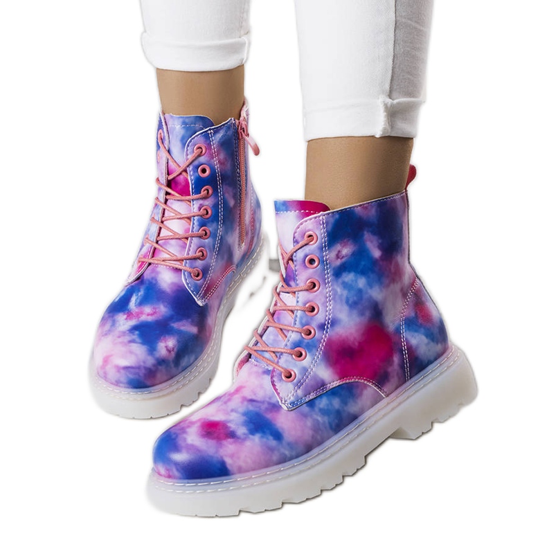 Färgglada isolerade stövlar från Amarel blå