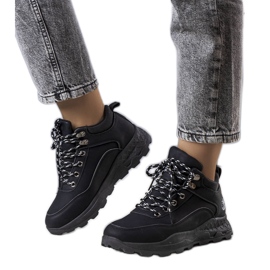 Svarta isolerade stövlar för dam från Durani