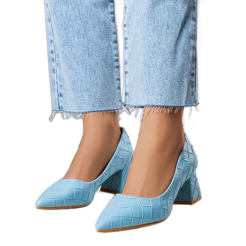 BM Blåklackade pumps från Migne