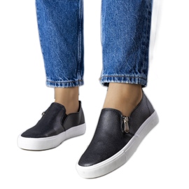 Svarta eco-läder sneakers från Denain