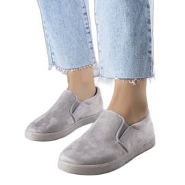 Grå sneakers i ekomocka från Leroy