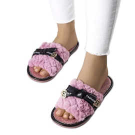 BM Rosa tofflor med rosett från Peter