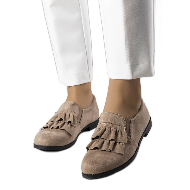 PA1 Beige volangskor från Kailani