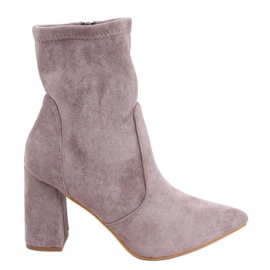 PA1 Natalie Khaki stövlar med mockaklack beige