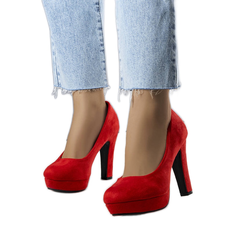 Röda klackpumps från Tatum