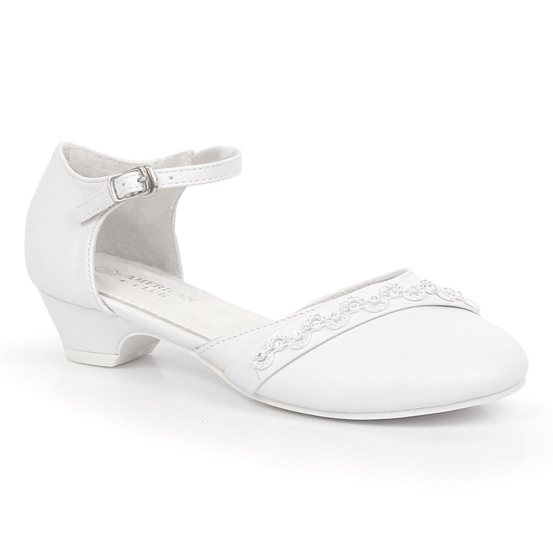 American Club girls' First Communion ballerinas på en vit keps