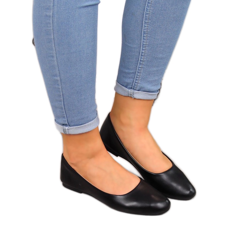 Klassiska balettlägenheter för kvinnor svarta eVento 9BL02-1029