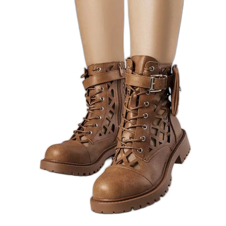 BM Cecelia bruna genombrutna stövlar