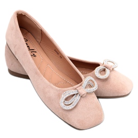 BM Ballerinor i mocka med rosett från Serna Kaki beige